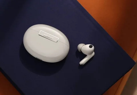 Oppo’nun yeni üst sınıf tam kablosuz kulaklığı Enco X2 Türkiye’de satışta