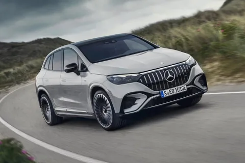 Mercedes elektrikli otomobillerinde EQ markasını düşürmeyi planlıyor