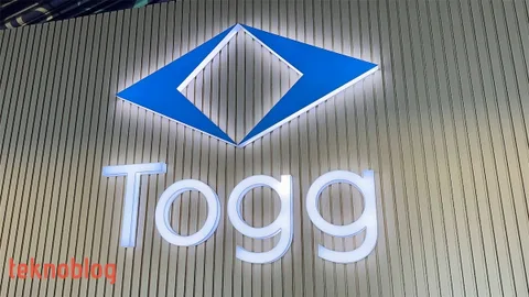 Togg Teknoloji Kampüsü açıldı, ilk C SUV seri üretim bandından indi