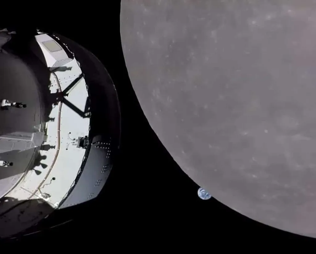 NASA’nın Orion kapsülü Ay’ın etrafını dolaştı, etkileyici Dünya görüntüleri paylaştı