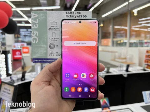 Samsung Galaxy A73 kullanıcılarının beklediği One UI 6 güncellemesi çıkıyor