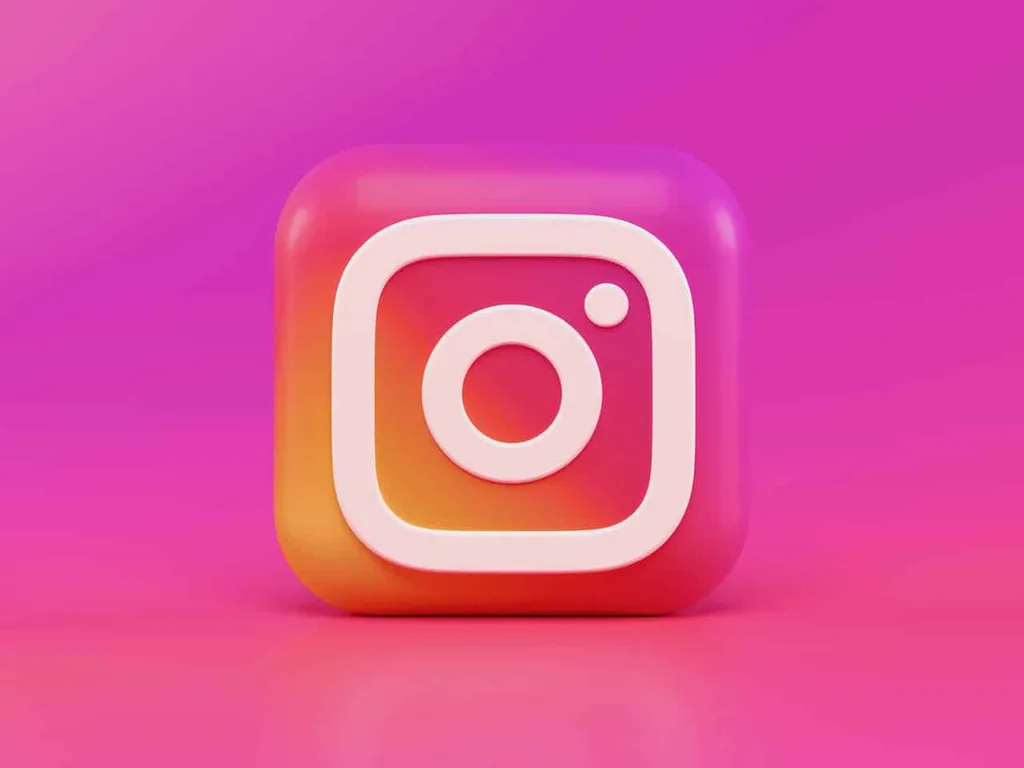Instagram yapay zekâ furyasına sohbet botuyla katılacak
