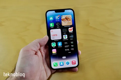 A101 1 Ağustos 2024 ürünleri arasında iPhone 14 Plus var