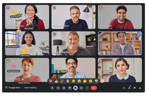 Google Meet’in emoji ile reaksiyon özelliği kullanıma sunuldu