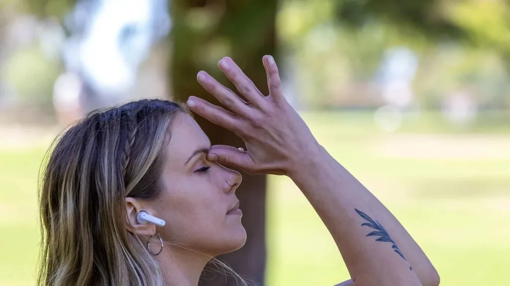 JBL Tune ve Vibe serisi kablosuz kulaklıklarını tanıttı