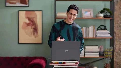LG Gram ailesini daha ince ve OLED ekranlı modellerle yeniliyor