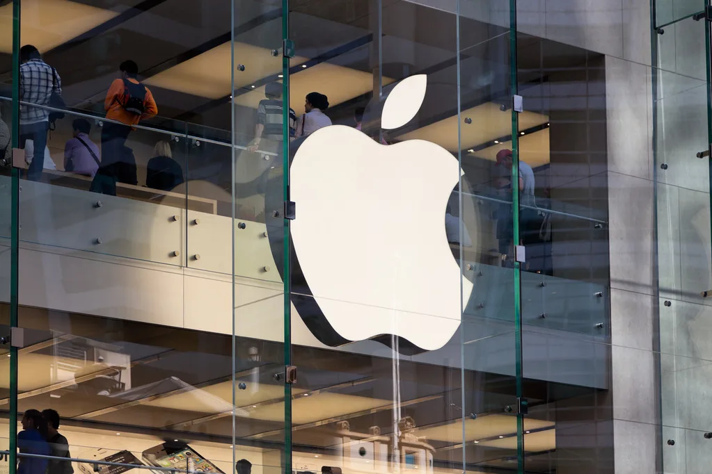 Rusya devlet dairelerinde Apple ürünlerine resmi yasak