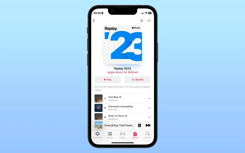 Apple Music Dinlediklerin 2023 çalma listesiyle yıl içinde en çok dinlediğiniz şarkıları takip edin