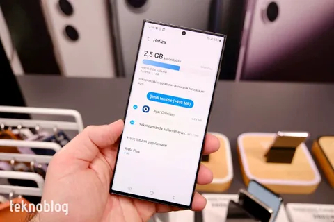 Galaxy S24 Ultra’nın ekranı parlaklık rekoru kıracak