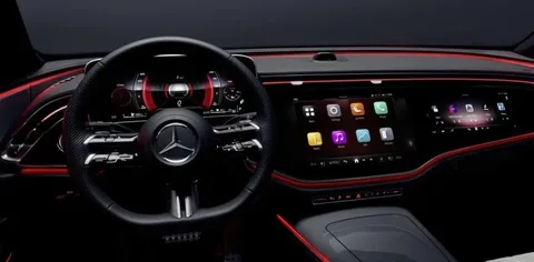 Mercedes E Serisi için Webex desteği