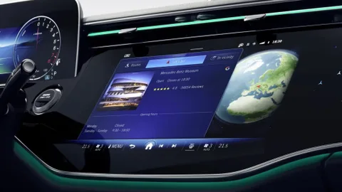 Mercedes Google ile iş birliği yaparak YouTube ve Haritalar’ı otomobillerine getiriyor