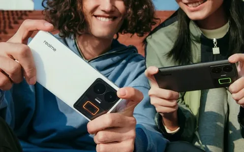 240W hızlı şarjlı Realme GT3 dünya çapında satışa sunuluyor