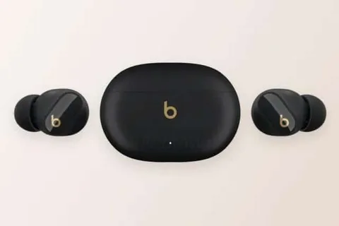 Beats Studio Buds’ın yeni versiyonu iOS 16.4 beta sürümünde görüldü
