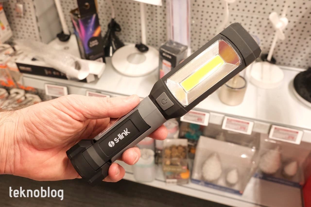 deprem çantasında olması gerekenler teknolojik ürünler