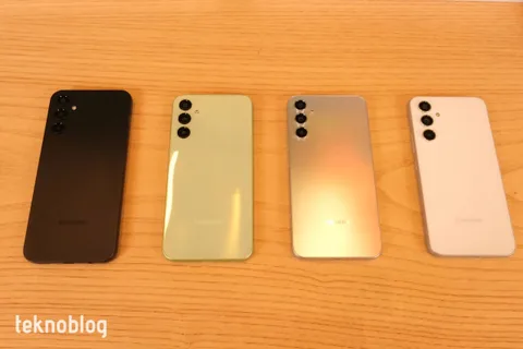 Samsung Galaxy A34 5G ve A54 5G ön satışa çıktı: İşte fiyatları ve kampanyalar