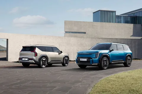 Kia en yeni elektrikli otomobili EV9’u resmen gözler önüne çıkardı