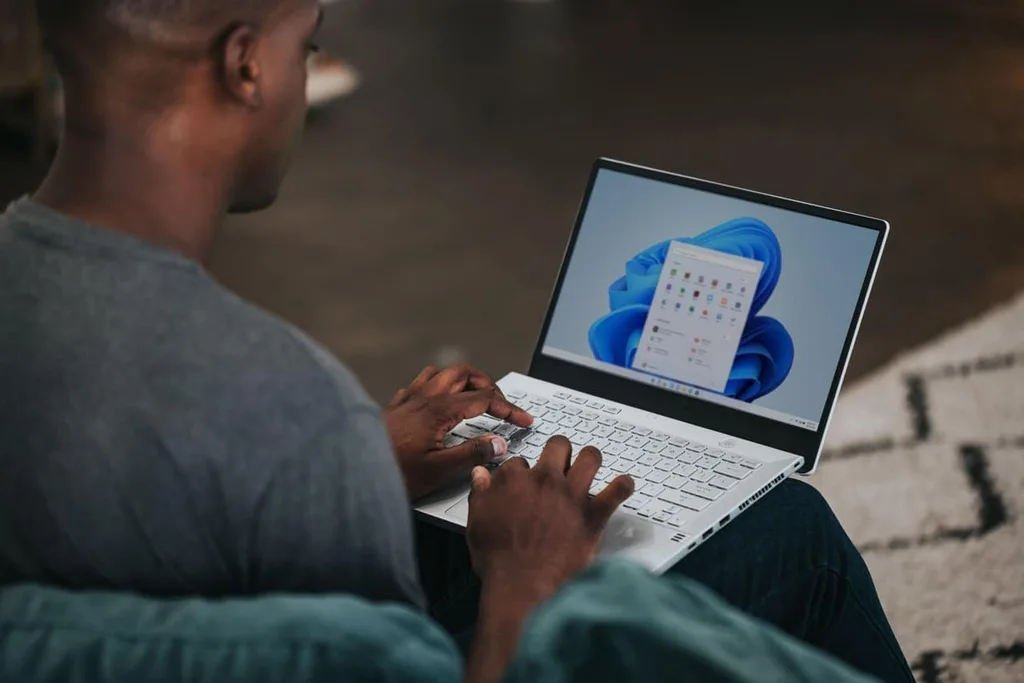 Microsoft Windows Insider programına Canary gibi yeni bir test kanalı ekledi