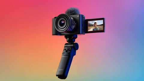 Sony’den vlogger’lara dev hediye: ZV-E1