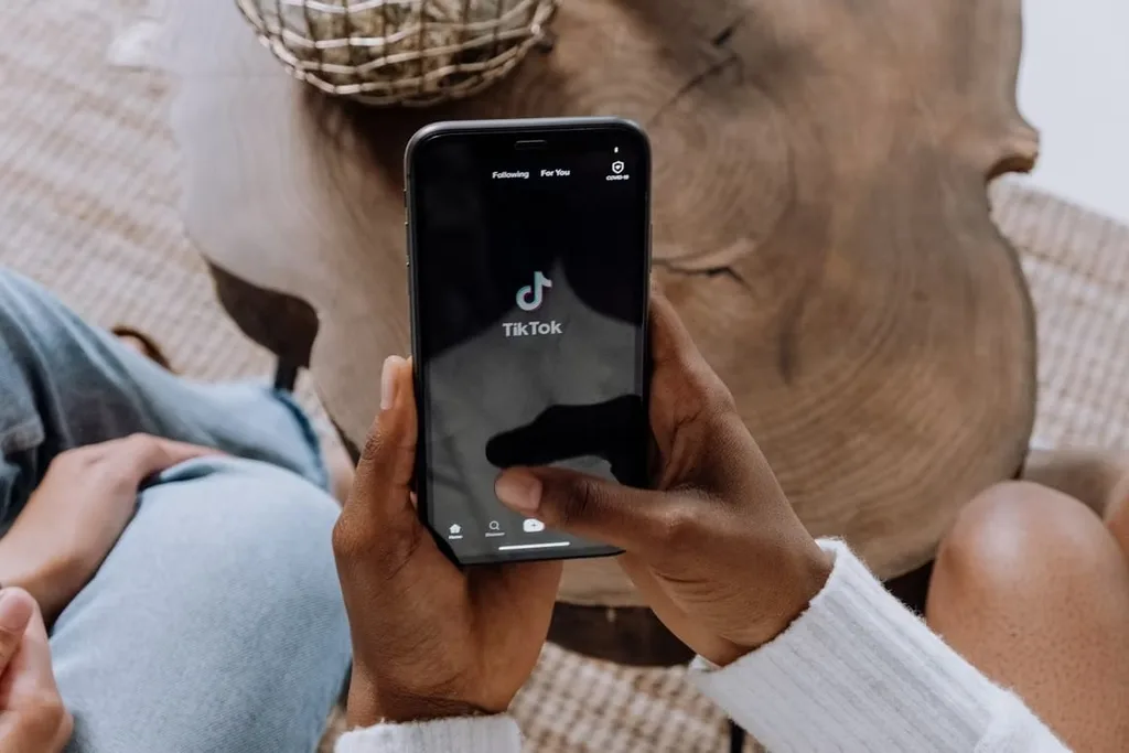 TikTok’a bir darbe de BBC’den geldi