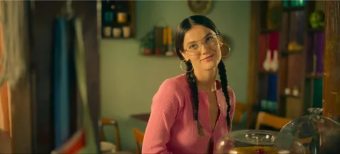 Disney+’ın yeni Türk dizisi Aktris için bir tanıtım videosu daha geldi