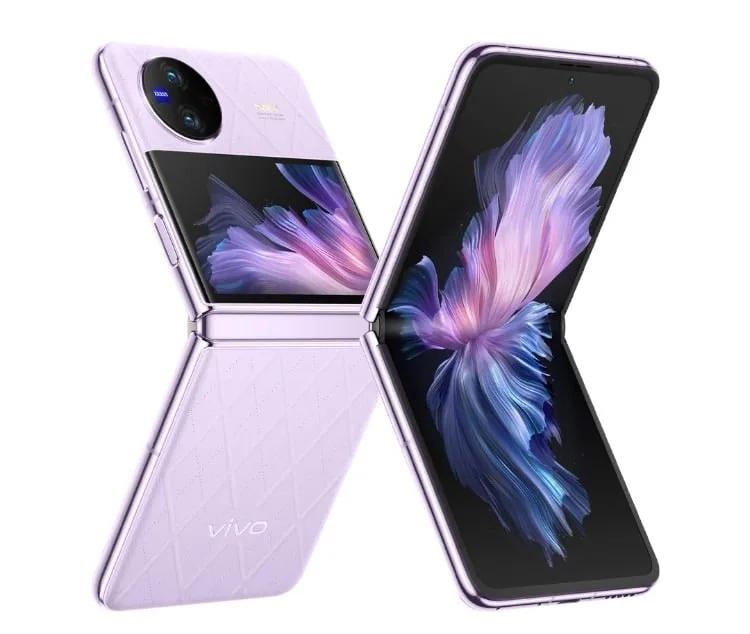 Vivo iki yeni katlanabilir telefon üstünde çalışıyor