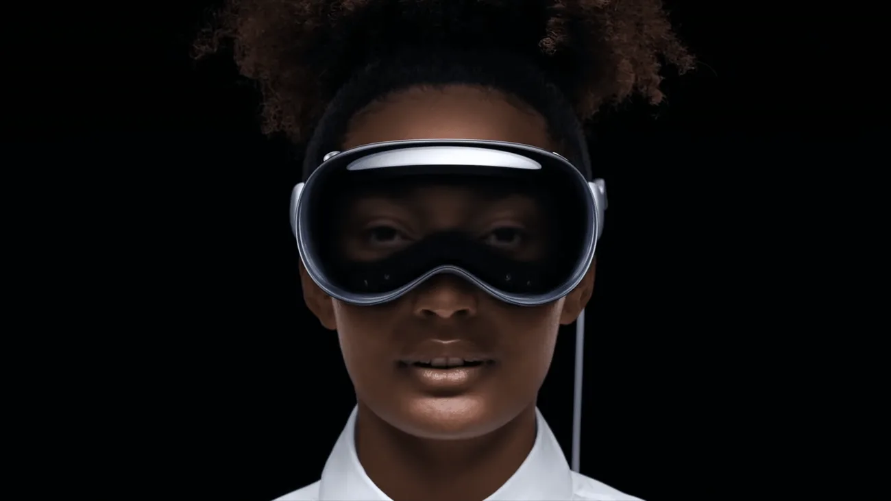 Apple Vision Pro randevu ve yüz taramasıyla satılacak