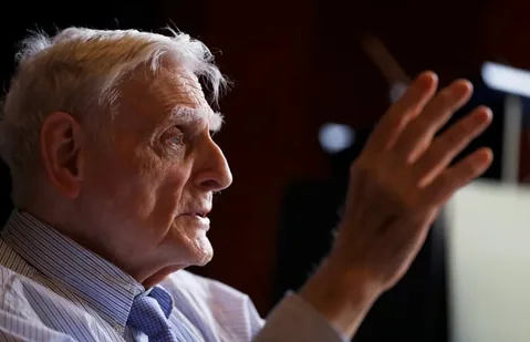 Lityum-iyon pilin mucidi John Goodenough 100 yaşında hayata veda etti
