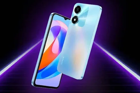 Honor’dan uygun fiyatlı yeni telefon: Play 40C tanıtıldı