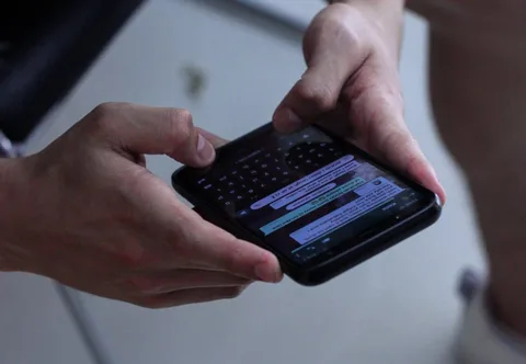 WhatsApp, topluluk sohbetlerinde telefon numaranızı tamamen gizli tutacak