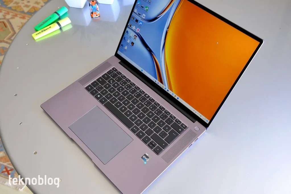Intel Core i9 işlemcili Huawei MateBook 16s’de 4.000 TL’lik indirim