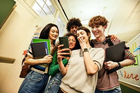 Samsung, öğrenci ve öğretmenlere özel indirimler sunuyor