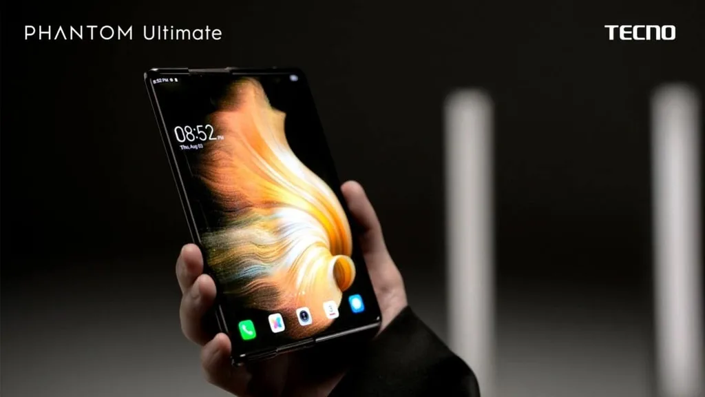 Tecno’dan kıvrılabilir ekranlı yeni konsept telefon: Phantom Ultimate