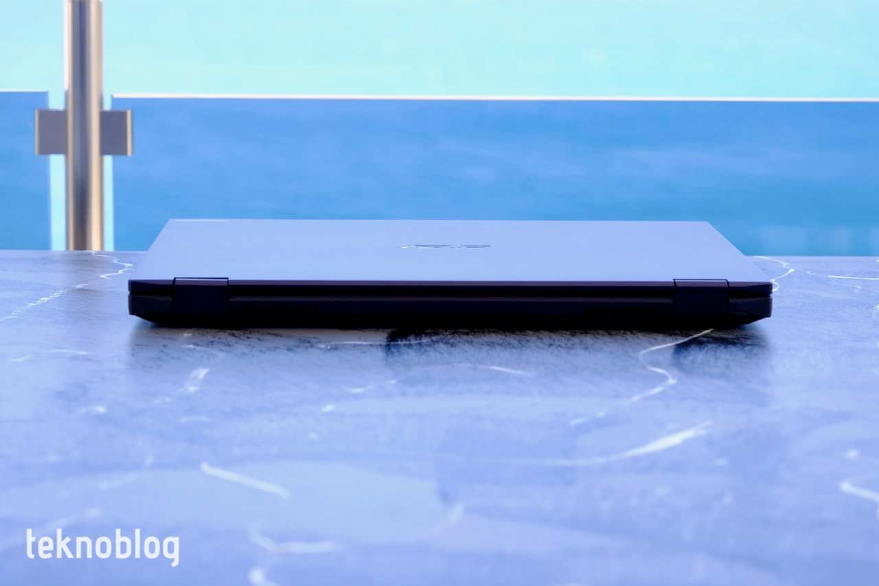 Asus ExpertBook B6 Flip B6602F İncelemesi