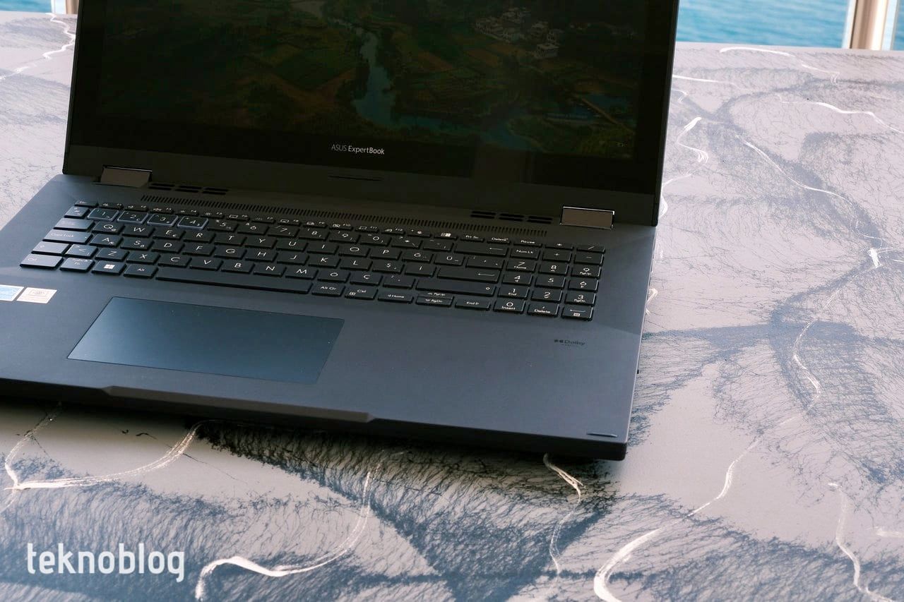Asus ExpertBook B6 Flip B6602F İncelemesi