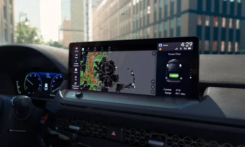 Android Auto kullanıcıları yenilikçi güncelleme ile telefon duvar kağıtlarını otomobillerine taşıyor