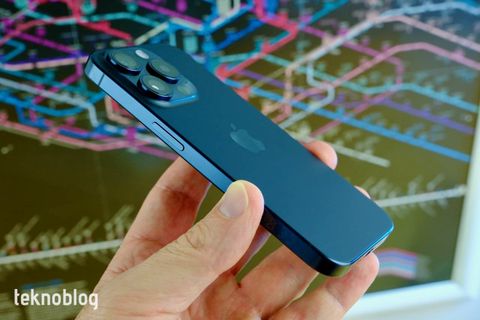 iphone 15 pro max akıllı telefon