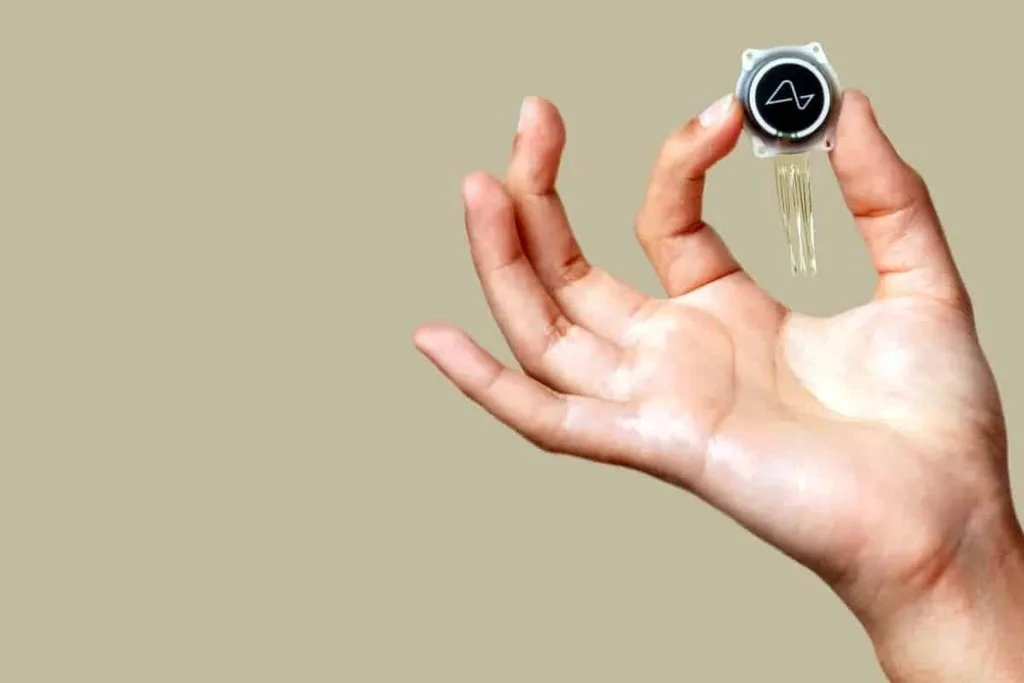 Neuralink’in beyin çipi ilk kez insan beynine yerleştirildi