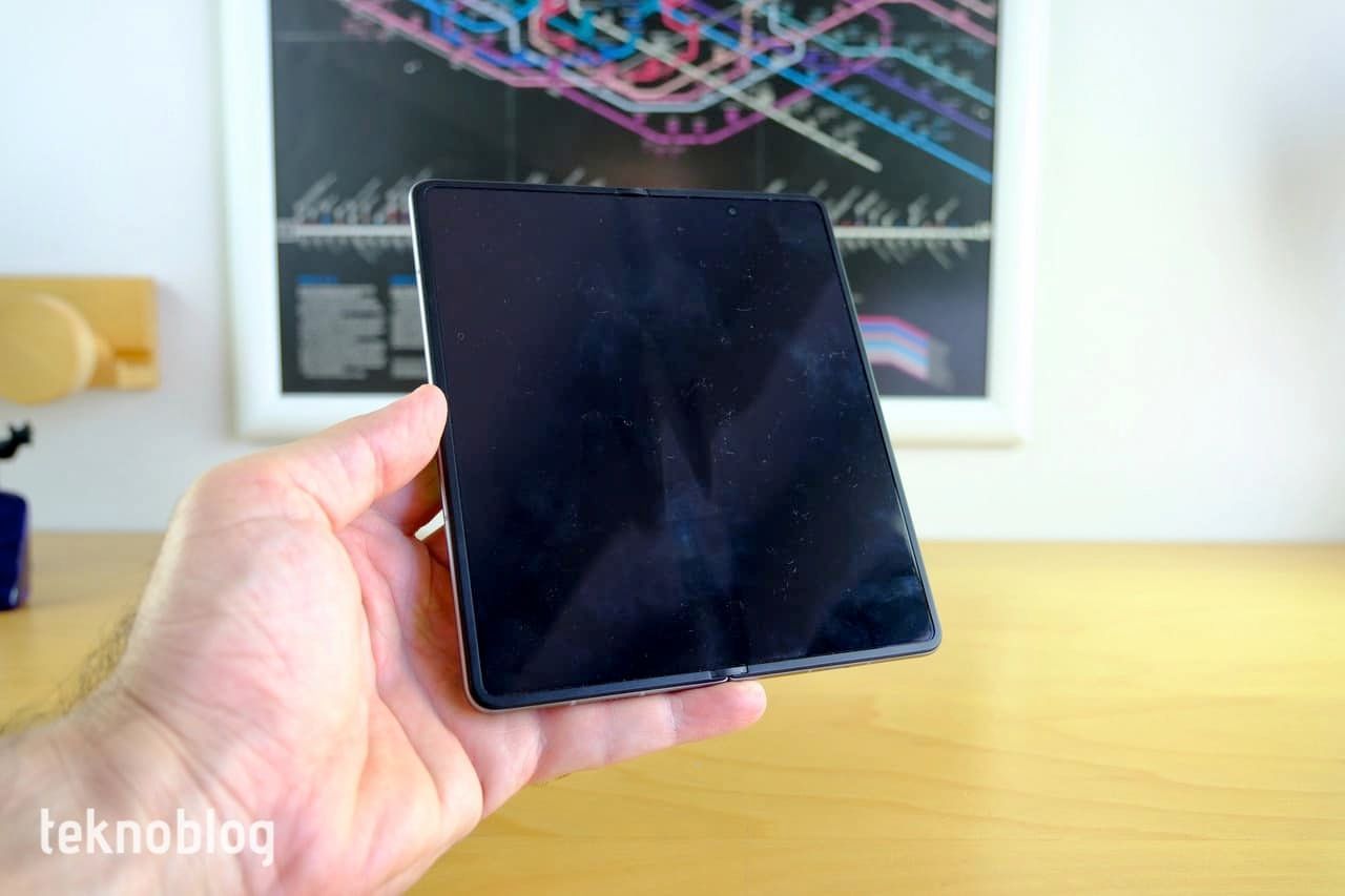 TECNO PHANTOM V Fold İncelemesi