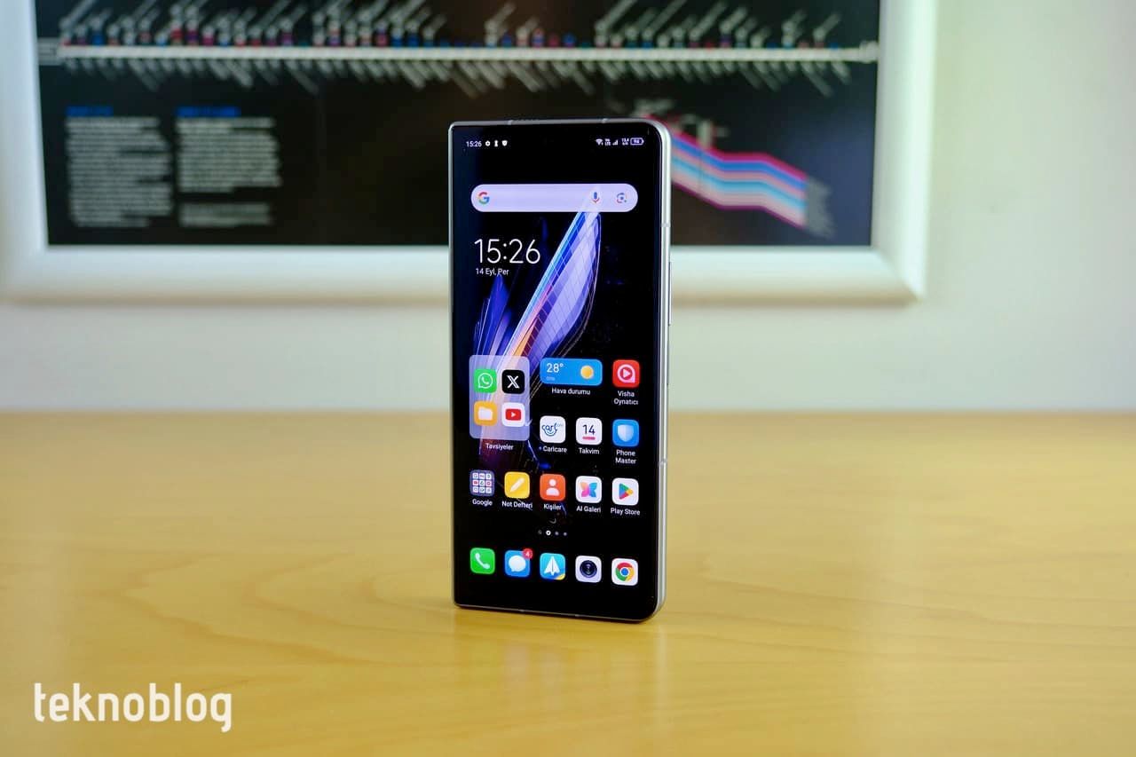 TECNO PHANTOM V Fold İncelemesi