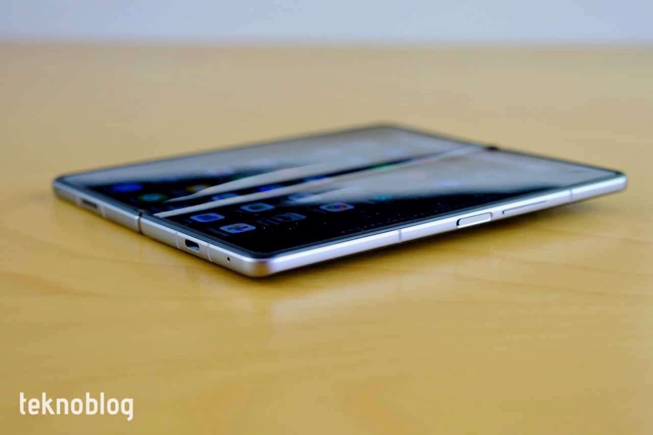 TECNO PHANTOM V Fold İncelemesi