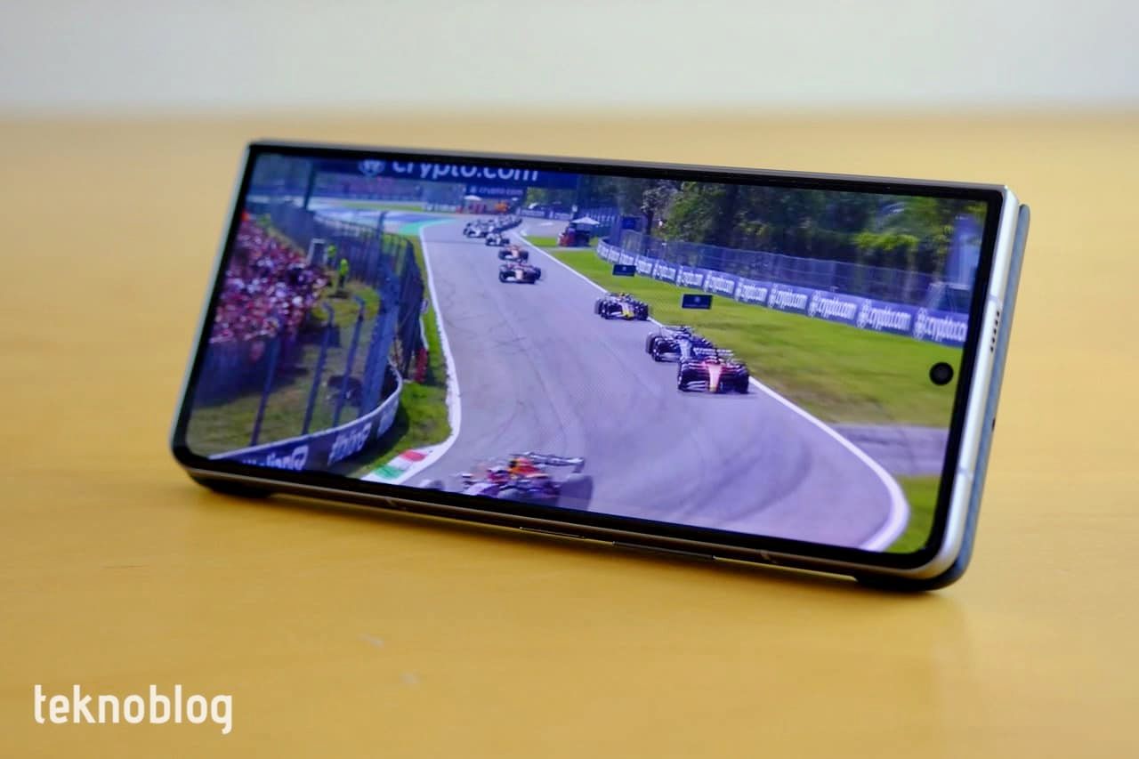 TECNO PHANTOM V Fold İncelemesi