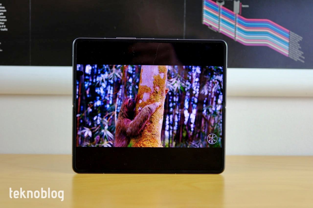 tecno phantom v fold inceleme