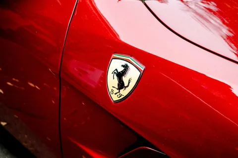Ferrari artık kripto parayla satın alınabilecek
