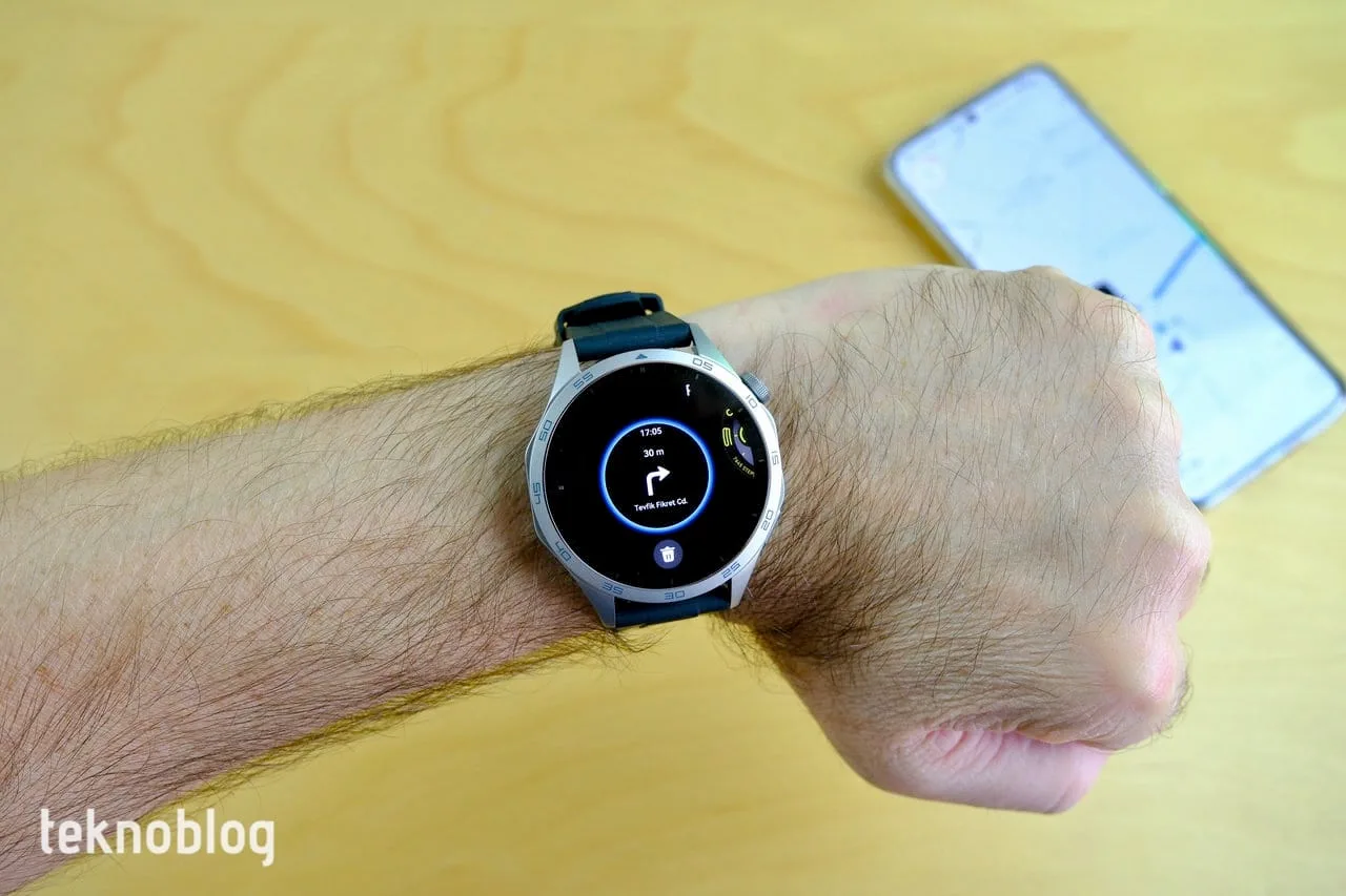 Huawei Watch GT 4 güncellemesi uyku takibi ve döngü takvimi özelliklerini geliştiriyor