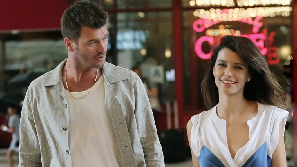 Netflix, Beren Saat ve Kıvanç Tatlıtuğ’u yeniden bir araya getiren “İstanbul İçin Son Çağrı” filminin yayın tarihini açıkladı