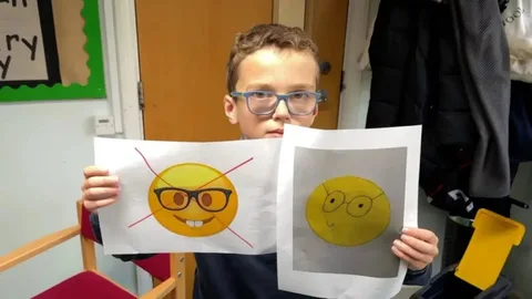 10 yaşındaki çocuk Apple’dan bilgiç yüz emojisini değiştirmesini istiyor