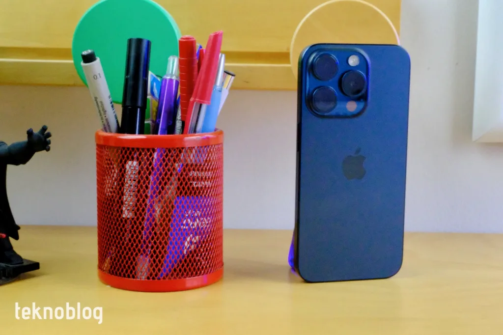 Yeni iPhone 16 Pro ve Pro Max’e özgü “Roze” renk seçeneği gelecek
