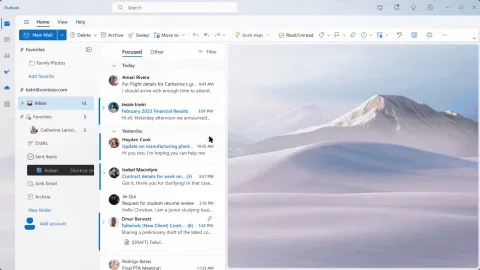 Microsoft 365 Copilot yapay zekâ asistanını kurumsal müşterileriyle buluşturmaya başladı