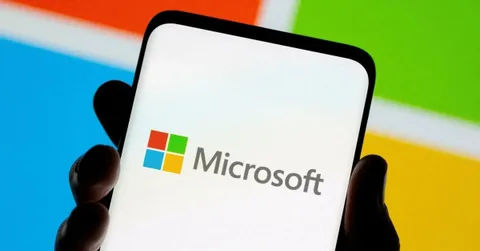 Microsoft’tan 10 bin yıl dayanabilen cam veri depolama teknolojisi