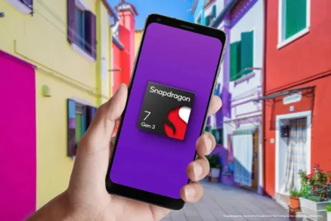 Qualcomm Snapdragon 7 Gen 3 duyuruldu: Odak noktasında yine yapay zekâ var
